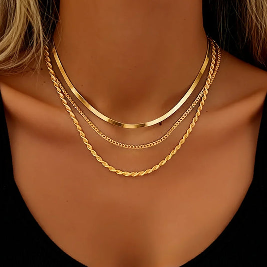 Collar dorado de varias vueltas, vista 2