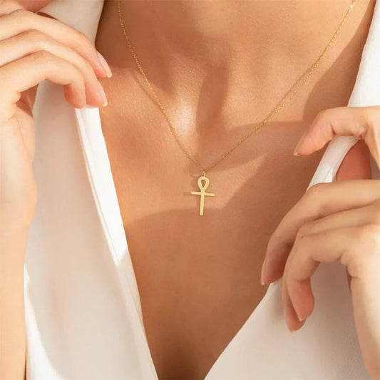 Collar con colgante ankh dorado, vista 2