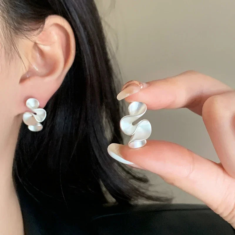 Pendientes de flor ondulada, vista 4