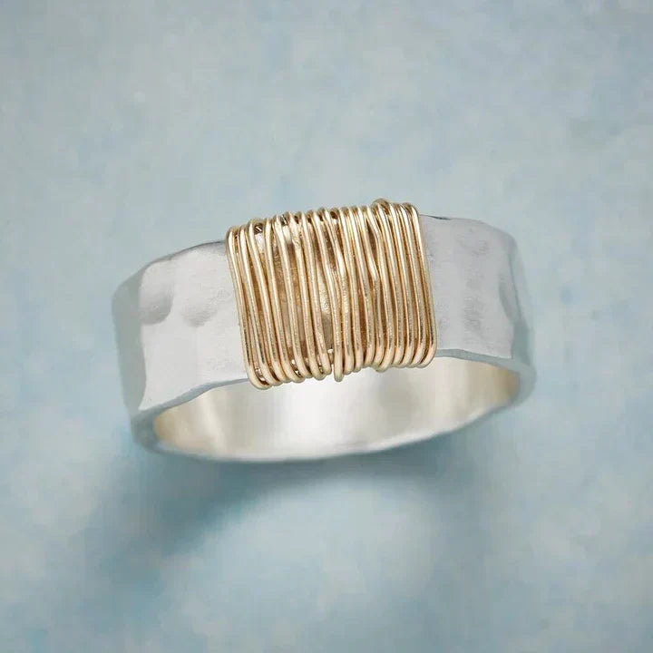 Anillo vintage dorado y plateado