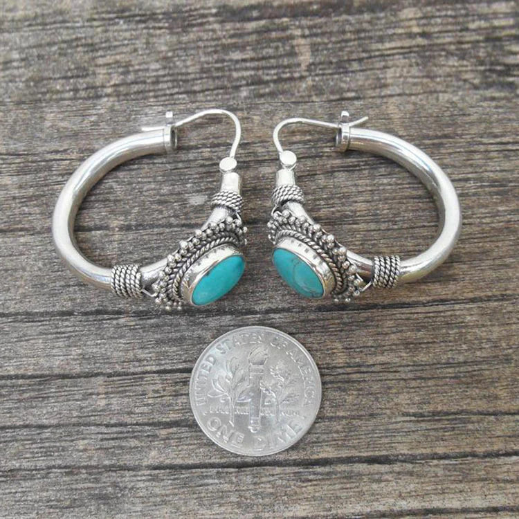 Pendientes plateados con piedra turquesa, vista 3