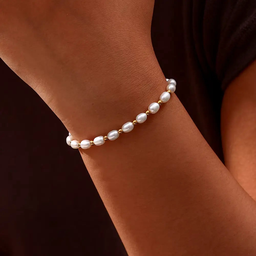 Pulsera con perlas y cadena, vista 2