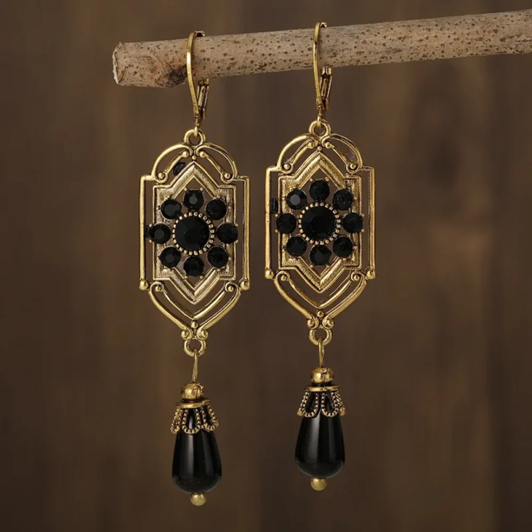 Pendientes largos con cristales negros