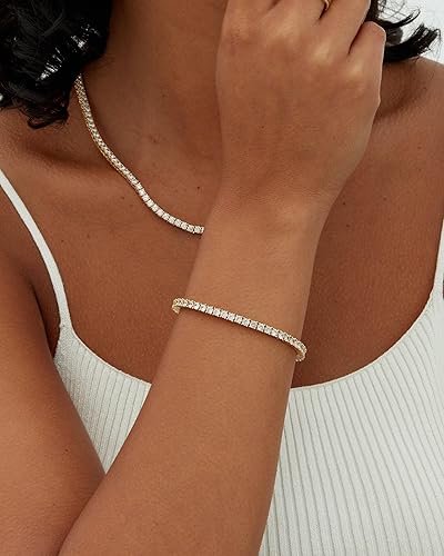 Pulsera tenis dorada con circonitas, vista 4