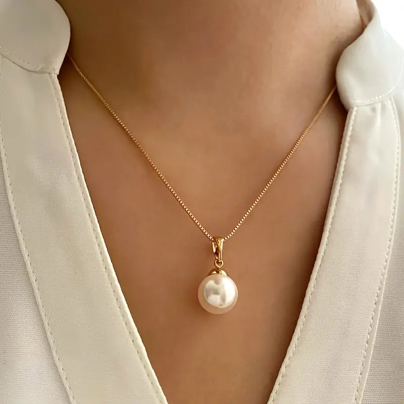 Conjunto de collar y pendientes de perla, vista 7