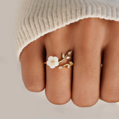 Anillo de primavera con flor, vista 5