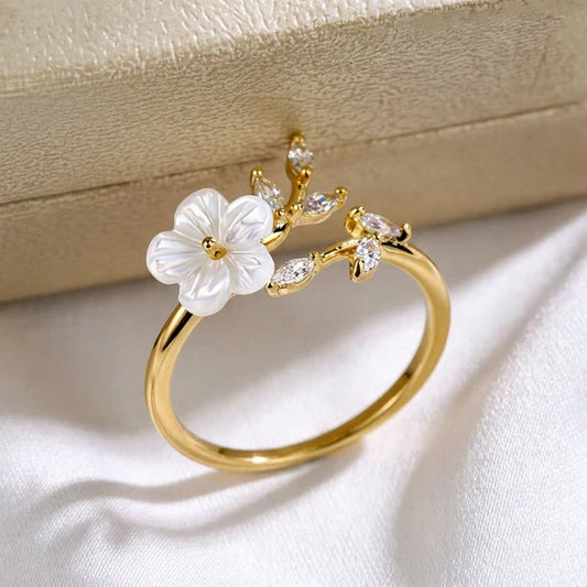 Anillo de primavera con flor