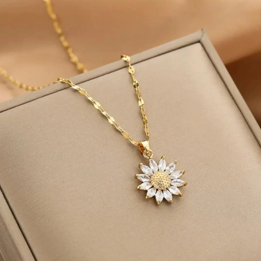 Collar con colgante de girasol dorado con cristales