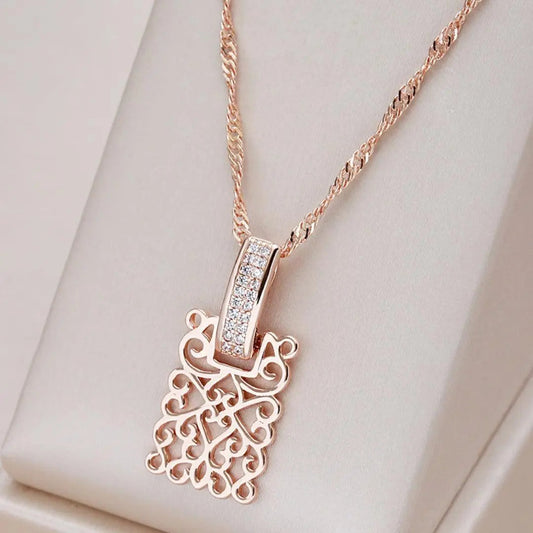 Collar dorado con mandala