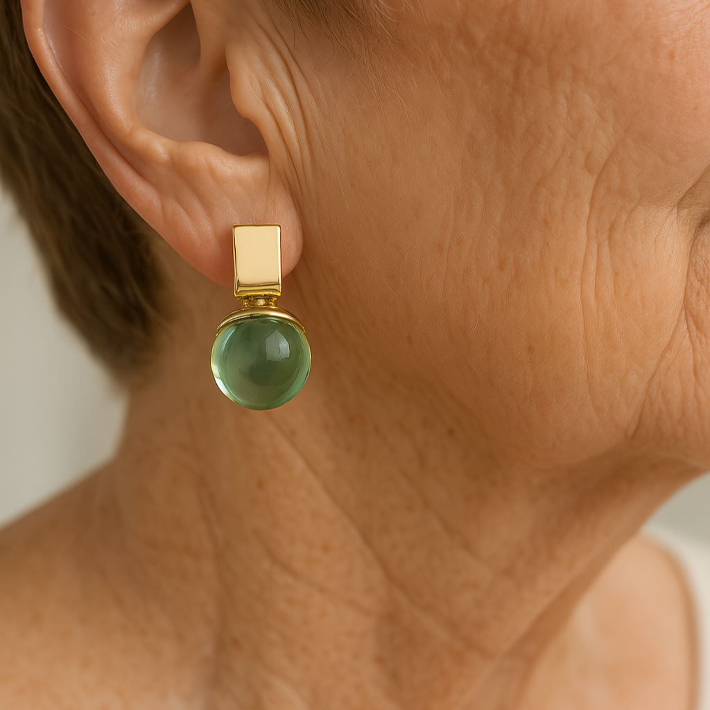 Pendientes vintage redondos con cristal verde, vista 3
