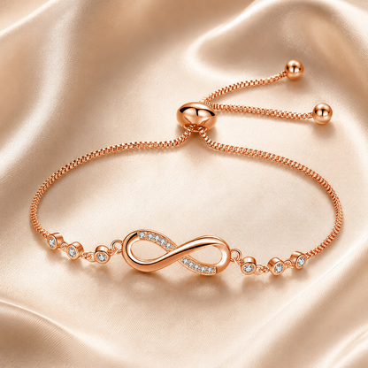 Pulsera ajustable de infinito con circonitas