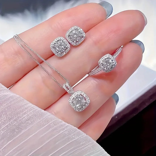 Conjunto de joyas cuadradas con circonitas