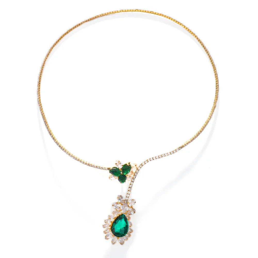 Collar vintage de flor con piedra verde, vista 3