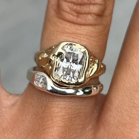Set de anillos dorados y plateados