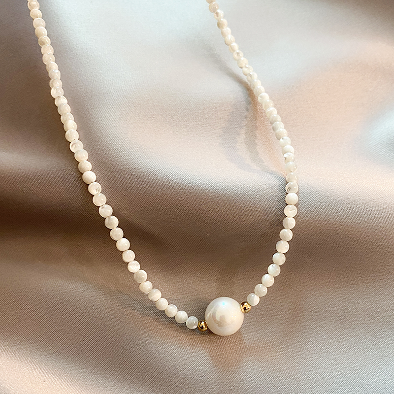 Collar con perla