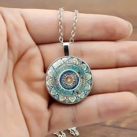 Collar con mandala azul redondo