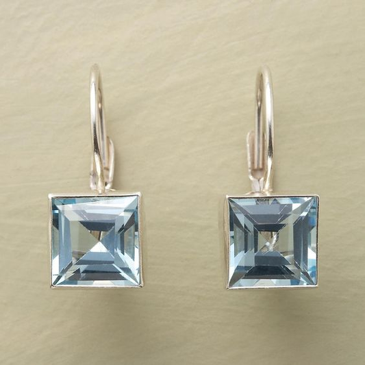 Pendientes con cristal azul cuadrado