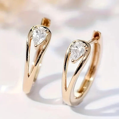 Aros con circonita en forma de gota