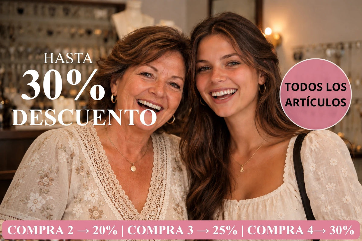 Dos mujeres sonrientes con joyas doradas: hasta 30 % de descuento en todos los artículos; compra 2, 20 %; compra 3, 25 %; compra 4, 30 %
